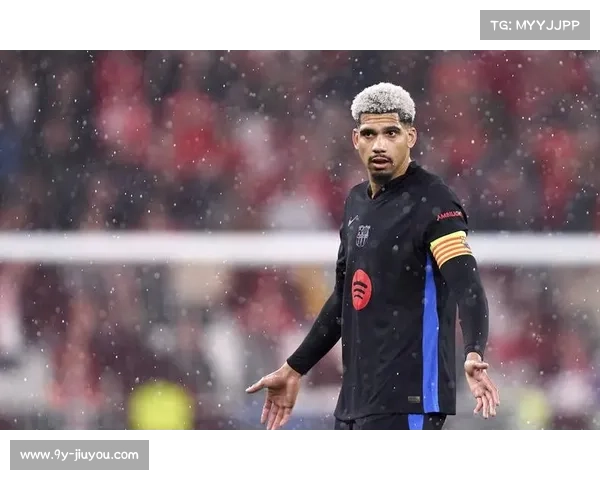 17岁法甲天才中卫成转会市场新宠 巴萨与六大豪门激烈争夺 17岁法甲天才中卫成转会市场新宠 巴萨与六大豪门激烈争夺